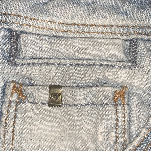 Zara TRF Denim Rules Denim Distressed Shorts - Picture 8 of 8